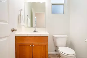 1113 W Powell Blvd, Gresham, OR 97030 - Photo 14