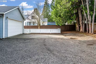 1113 W Powell Blvd, Gresham, OR 97030 - Photo 24