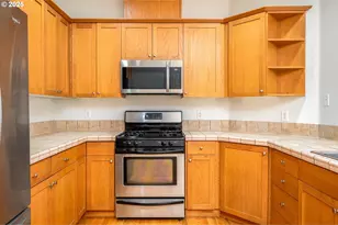 1113 W Powell Blvd, Gresham, OR 97030 - Photo 12
