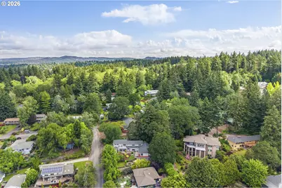 12436 SW 58th Ave, Portland, OR 97219 - Photo 28