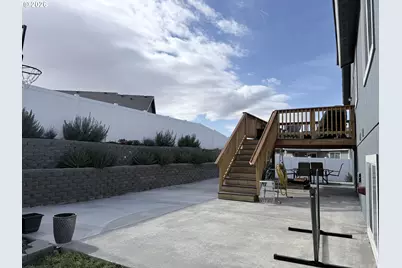 472 Cardinal Pl, Umatilla, OR 97882 - Photo 24