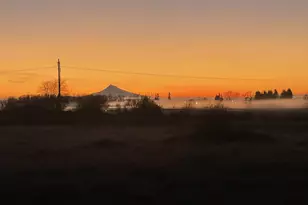 51398 SE Hood View Dr, Scappoose, OR 97056 - Photo 2