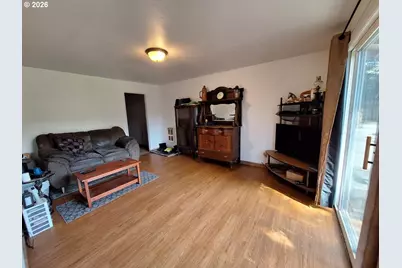 62934 Crown Point Rd, Coos Bay, OR 97420 - Photo 18