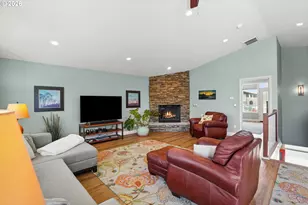 18525 NE Marine Dr, Portland, OR 97230 - Photo 10