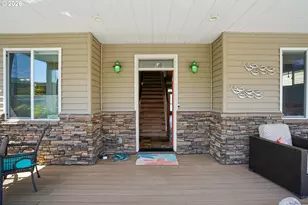 18525 NE Marine Dr, Portland, OR 97230 - Photo 6