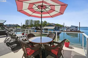 18525 NE Marine Dr, Portland, OR 97230 - Photo 34