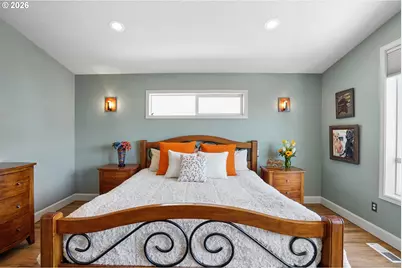18525 NE Marine Dr #E8, Portland, OR 97230 - Photo 24