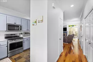 436 5th St, Lake Oswego, OR 97034 - Photo 4