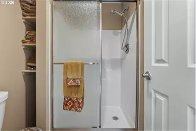 15465 Tanager Dr, Lake Oswego, OR 97035 - Photo 32