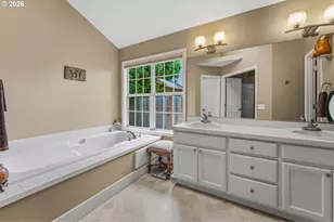15465 Tanager Dr, Lake Oswego, OR 97035 - Photo 28