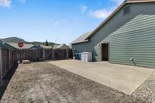 2653 Grey Fox Dr, Sutherlin, OR 97479 - Photo 4