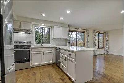 1265 NE 56th Ct, Hillsboro, OR 97124 - Photo 6