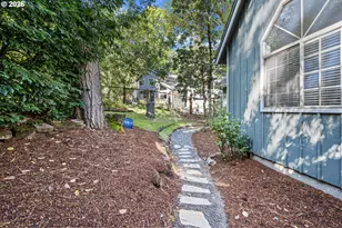 75 Marlboro Ln, Eugene, OR 97405 - Photo 42