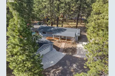 60091 Hopi Rd, Bend, OR 97702 - Photo 4