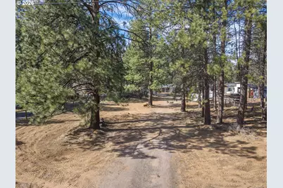 60091 Hopi Rd, Bend, OR 97702 - Photo 2