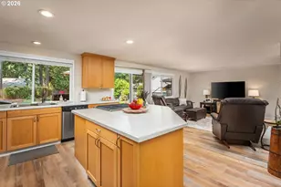 7095 SW Tierra Del Mar Dr, Beaverton, OR 97007 - Photo 20