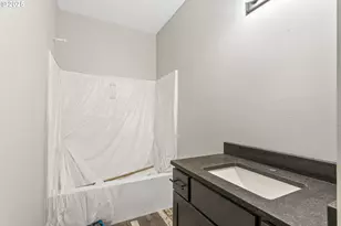 158 E H St, Vernonia, OR 97064 - Photo 18