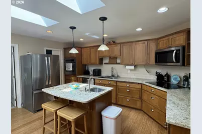 83269 Clear Lake Rd, Florence, OR 97439 - Photo 10