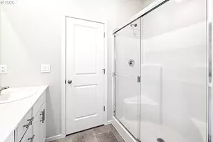 2646 V St, Springfield, OR 97477 - Photo 20
