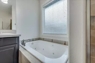 11368 NW Pumpkin Ct, Portland, OR 97229 - Photo 18