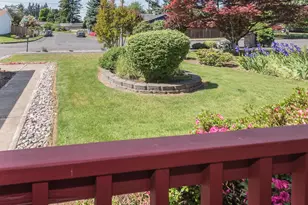 19838 NE Wasco St, Portland, OR 97230 - Photo 8