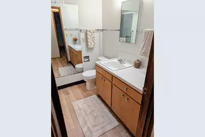 19838 NE Wasco St, Portland, OR 97230 - Photo 24