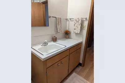 19838 NE Wasco St, Portland, OR 97230 - Photo 26