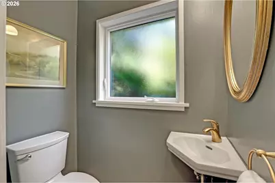 434 NW Hermosa Blvd, Portland, OR 97210 - Photo 12