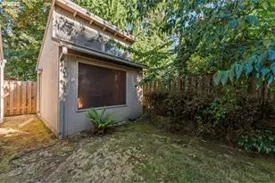 10220 SW Paulina Dr, Tualatin, OR 97062 - Photo 34