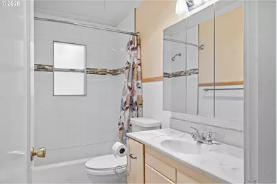 1095 W 11th St, Coquille, OR 97423 - Photo 16