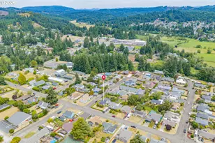 1095 W 11th St, Coquille, OR 97423 - Photo 42