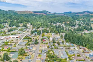 1095 W 11th St, Coquille, OR 97423 - Photo 44