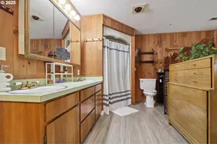 31563 SE Lusted Rd, Gresham, OR 97080 - Photo 18