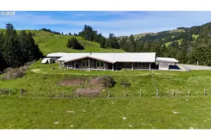 94621 N Bank Rogue River Rd, Gold Beach, OR 97444 - Photo 4