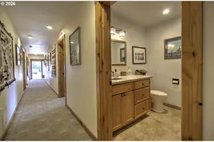 94621 N Bank Rogue River Rd, Gold Beach, OR 97444 - Photo 10