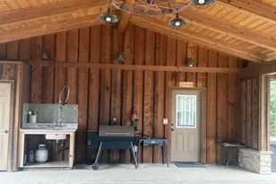 94621 N Bank Rogue River Rd, Gold Beach, OR 97444 - Photo 28