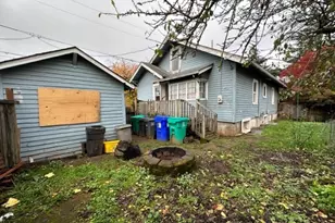 9102 NE Glisan St, Portland, OR 97220 - Photo 12