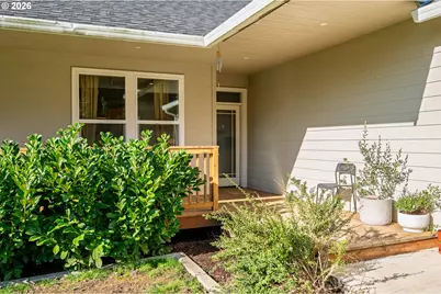 644 Spirit Lake Hwy, Castle Rock, WA 98611 - Photo 2