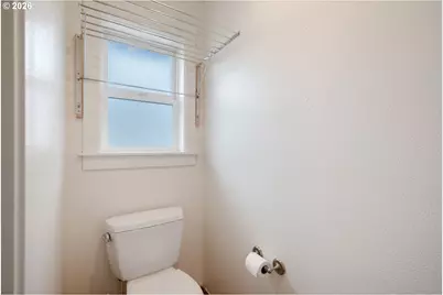 270 Rainbow Way, Kelso, WA 98626 - Photo 18