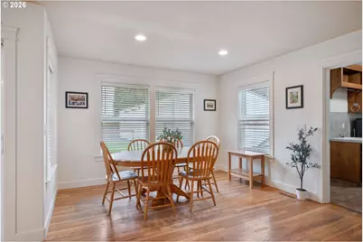 270 Rainbow Way, Kelso, WA 98626 - Photo 8