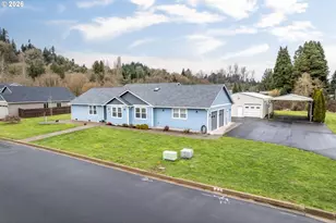 270 Rainbow Way, Kelso, WA 98626 - Photo 2