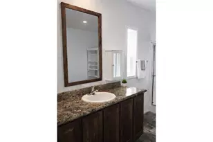 900 N 15th Ave, Elgin, OR 97827 - Photo 8