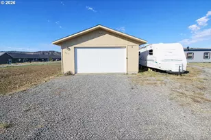 900 N 15th Ave, Elgin, OR 97827 - Photo 14