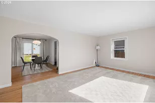 1326 SE 49th Ave, Portland, OR 97215 - Photo 4