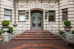 2141 NW Davis St, Portland, OR 97210 - Photo 2