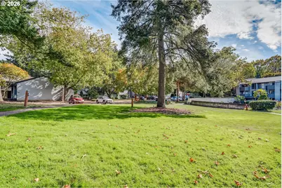 8712 SW Brightfield Cir, Portland, OR 97223 - Photo 28