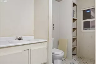 796 Lees Crk Rd, Myrtle Creek, OR 97457 - Photo 14