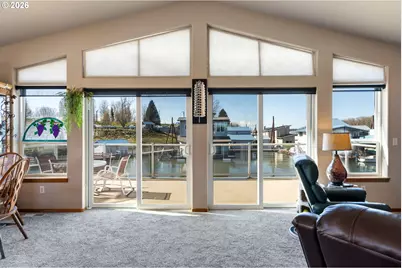 18989 NE Marine Dr #44, Portland, OR 97230 - Photo 8