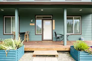 53214 McKenzie Hwy, Blue River, OR 97413 - Photo 14