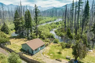 53214 McKenzie Hwy, Blue River, OR 97413 - Photo 4